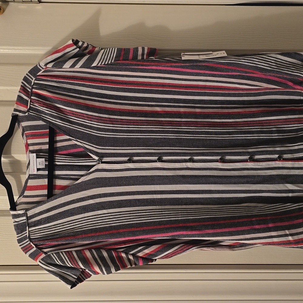 LIZ CLAIBORNE BRAND WOMEN'S PLUS SIZE MULTI COLORS STRIPES TOP SIZE XXL